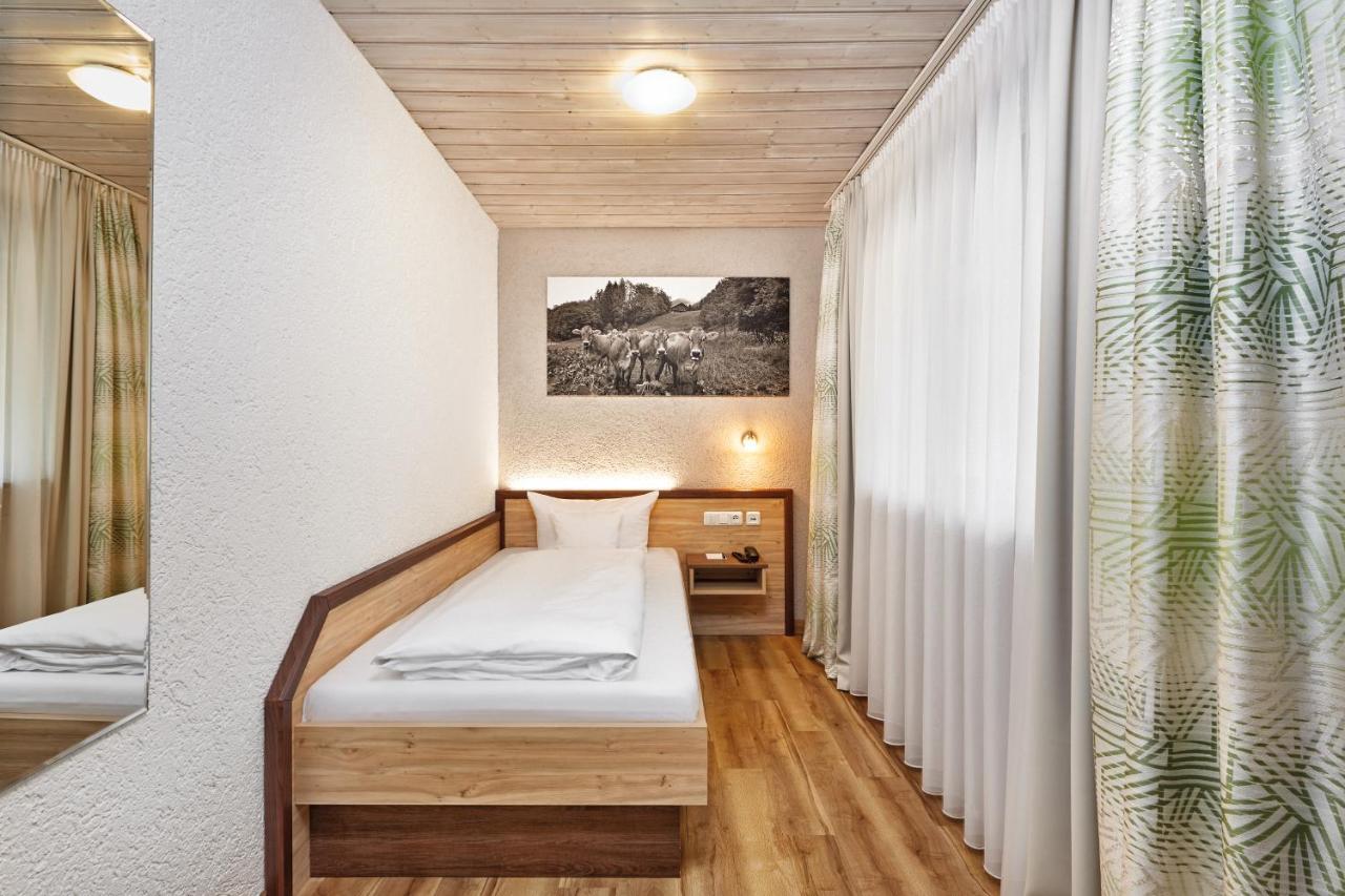 H+ Hotel Оберштауфен Экстерьер фото